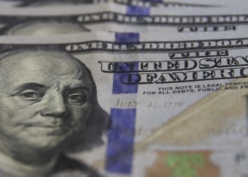 Dólar sobe para R$ 5,20 após críticas de Lula ao Banco Central