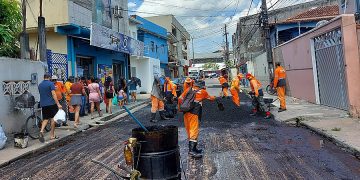Bairro Zumbi dos Palmares recebe recuperação de rua estratégica, executada pela Prefeitura de Manaus